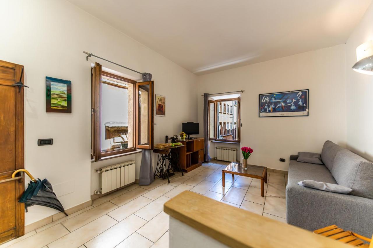 Appartamento Terrazza Dei Sarti Central Volterra Penthouse 6 Beds & More Esterno foto