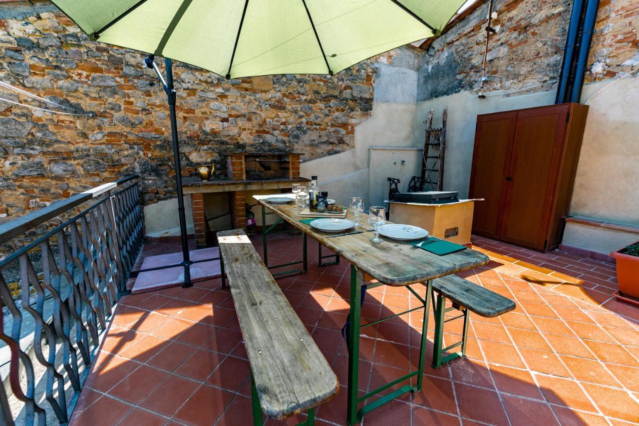 Appartamento Terrazza Dei Sarti Central Volterra Penthouse 6 Beds & More Esterno foto