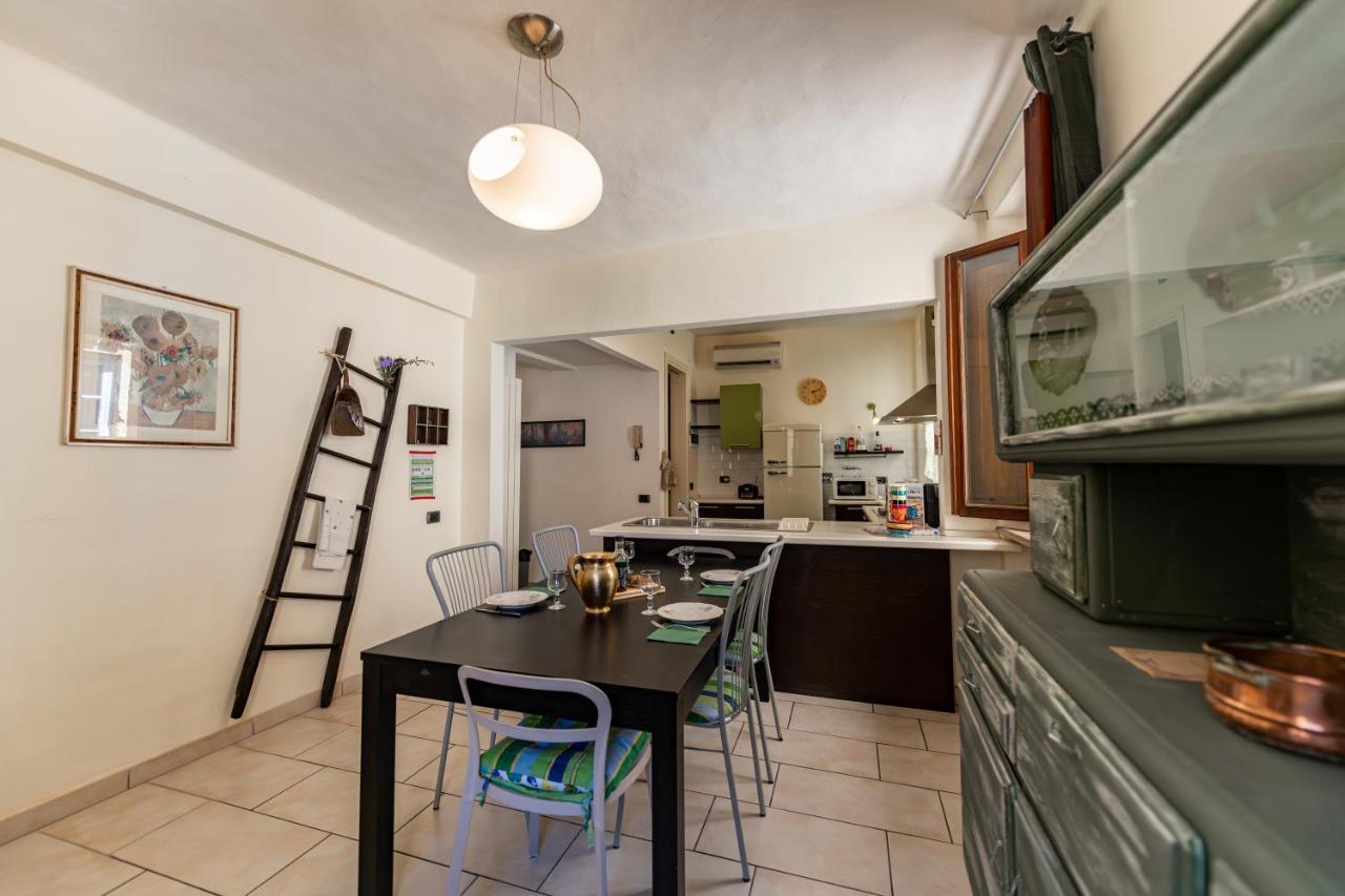 Appartamento Terrazza Dei Sarti Central Volterra Penthouse 6 Beds & More Esterno foto